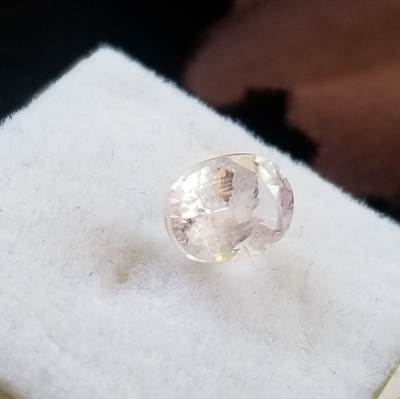 Natural unheated 1.45ct pale pastel pink sapphire from Madagascar - Picture 11 of 16